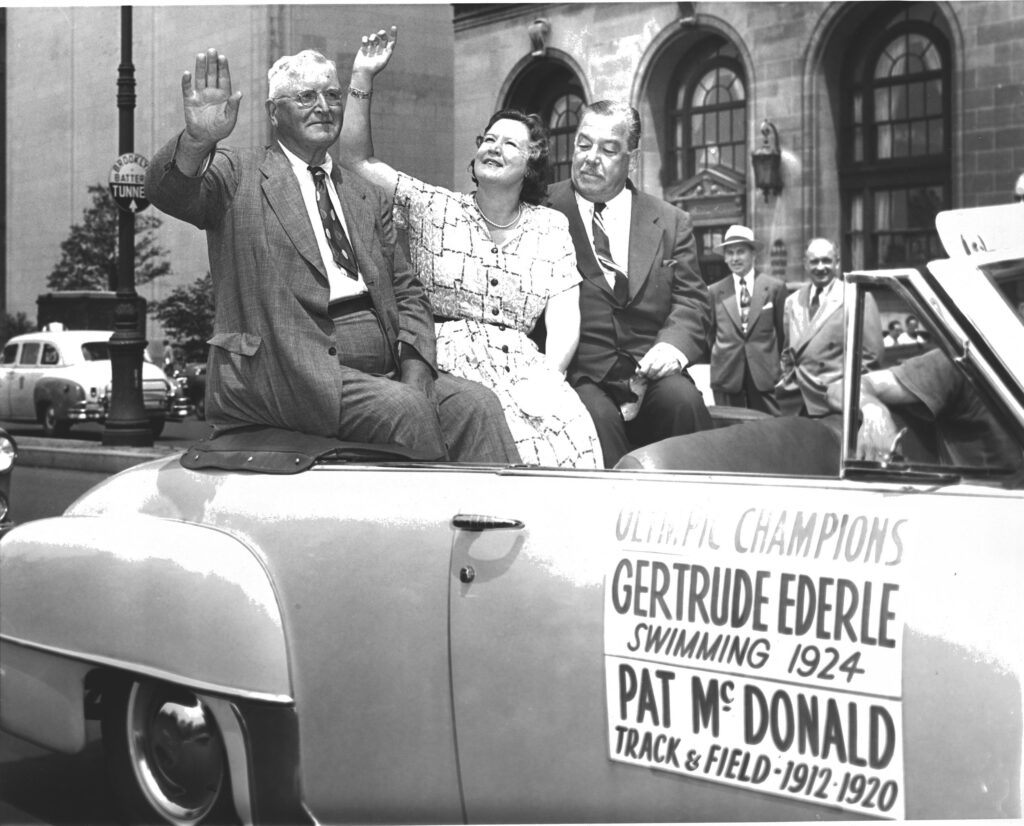 Parade 1952